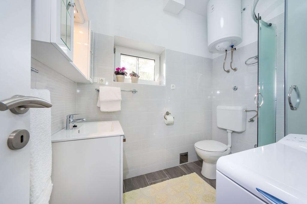 Apartma Lavander *